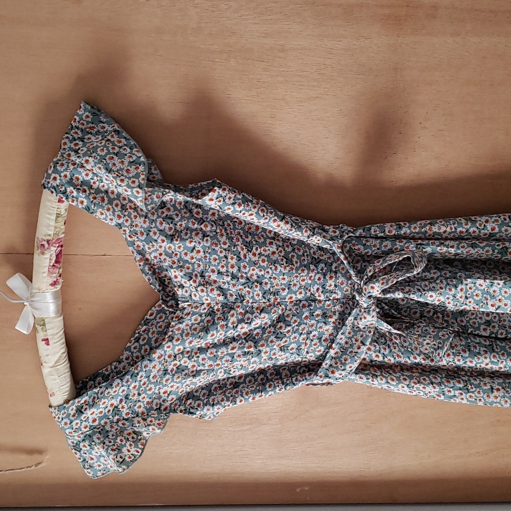 Floral Sweetheart Neckline Dress - Picture 8 of 12
